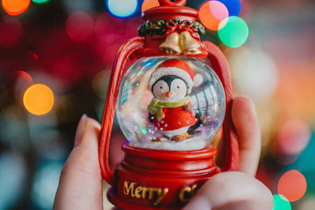 Главную ёлку страны нарядят игрушками из вторсырья