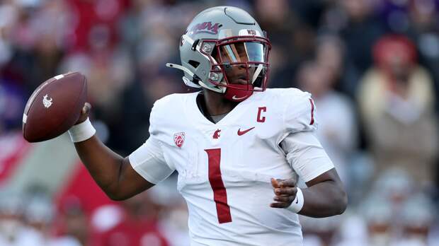 Washington State quarterback Cameron Ward