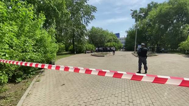 Резня у вокзала: как выпивка в парке закончилась стрельбой с военными и полицией