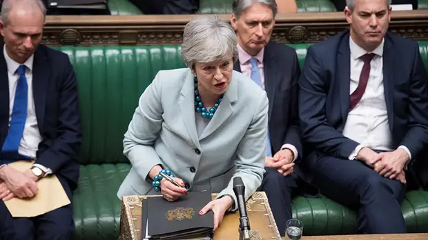 «Мэй теряет почву под ногами»: как британские депутаты пытаются взять брексит под контроль
