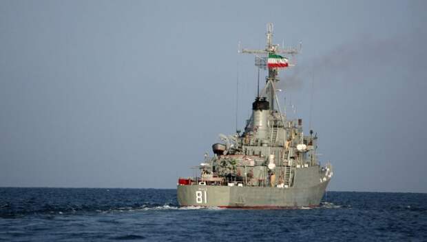 Генерала ВМФ США с 700 моряками едва не потопили иранские корабли Генерала ВМФ США с 700 моряками едва не потопили иранские корабли