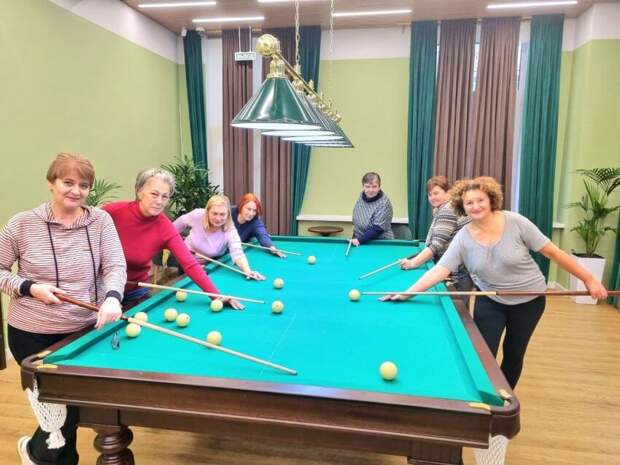 В ЦМД «Бескудниковский» можно играть в бильярд, проводить групповые занятия и многое другое. Фото предоставлено Департаментом труда и социальной защиты населения г.Москвы