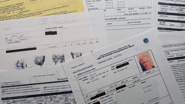 В файлах Эпштейна нашли связь финансиста с моделью из Волгограда