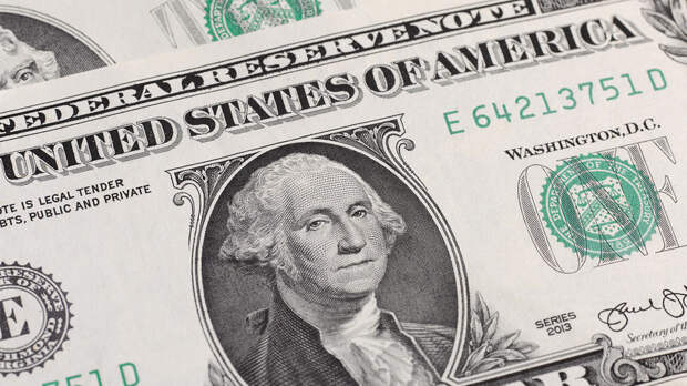 SHOT: Италия тратит почти 3 млн рублей в день на охрану яхты Мельниченко