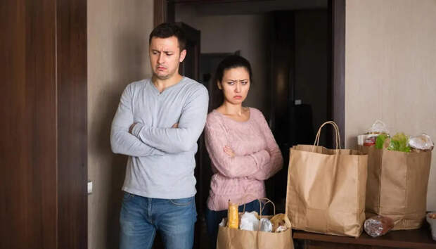 Люди жалеют о купленных продуктах. Эксперт в ужасе: "Денег всё меньше – не так раскорячишься"