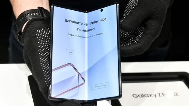 Следующее поколение складных смартфонов станет дешевле 