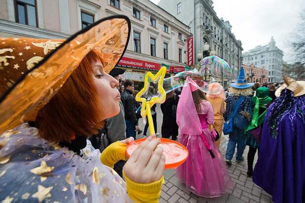 Парад мыльных пузырей на Старом Арбате