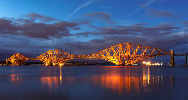 Scotland bridges sky forth rail bridge night bay 518462 2048x1152