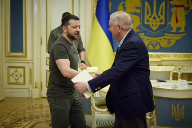 Искусство монтажа: слова Линдси Грэма о смерти русских вырвала из контекста пресс-служба Зеленского