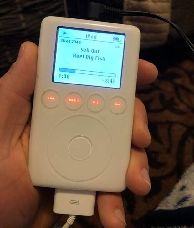 iPod сболее чем одной кнопкой