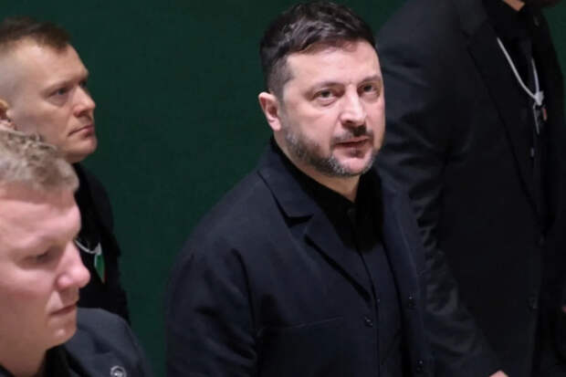 Зеленский анонсировал трехстороннюю встречу России, Украины и США в ОАЭ