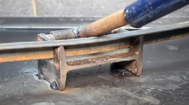 Как сделать простейший кондуктор для гибки металла