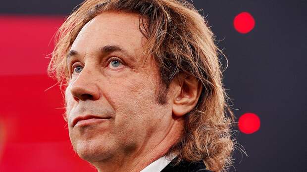 Мостовой ответил назвавшей его дураком Смородской: «Унижение всех футбольных людей, которые этой игре жизнь отдали»