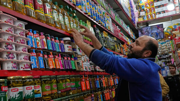 Экономисты: конфликт в Иране почти не повлияет на поставки продуктов в Россию