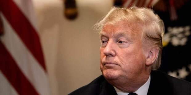 Трамп объяснил распад СССР "переименованием в Россию"