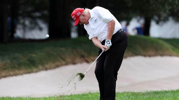 Donald Trump golfing