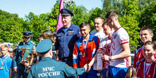 Сборная команда Департамента ГОЧСиПБ одержала победу в финале соревнований. Фото Департамент ГОЧСиПБ
