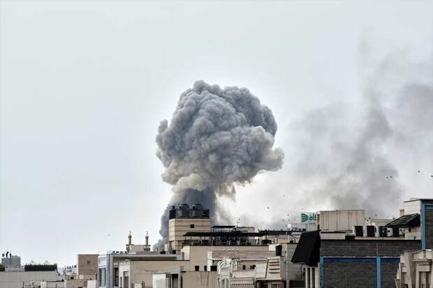 Киев остался без зенитных ракет и внимания Трампа, готовя кровавые провокации