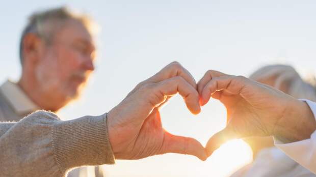 Как мужчины понимают, что влюбились: 20 трогательных и смешных критериев