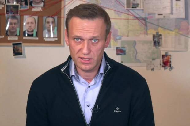Навальный поднимает градус конфликта с ФСБ. ФСБ вызов принят. Пошли первые задержания