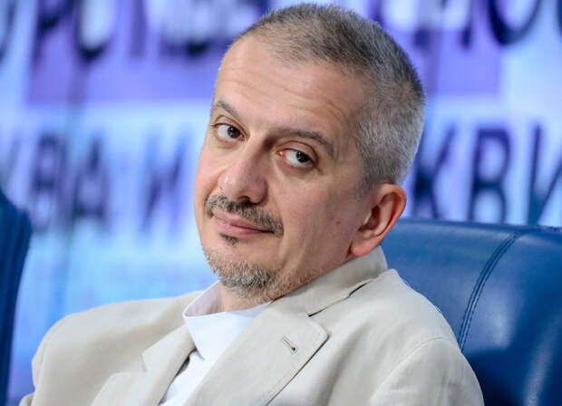 Богомолов стал ректором МХАТа: назначение режиссера одобрили не все