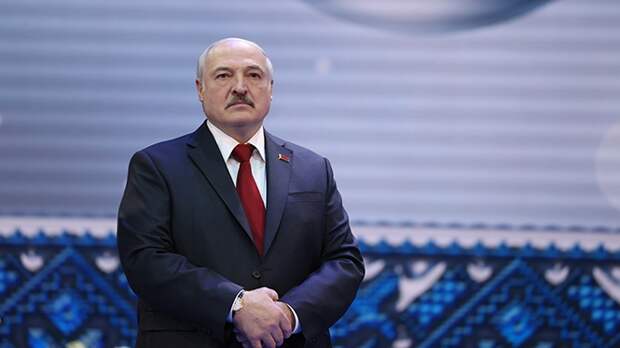 Лукашенко объяснил, почему не собирается «до смерти» быть президентом