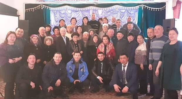 Казахстанский поисковик воссоединил семьи братьев-героев войны