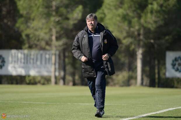 Футбольный клуб «Арсенал» скорбит о кончине врача Александра Костюченкова