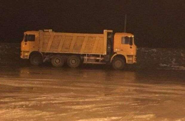 Показалось! Показалось!
