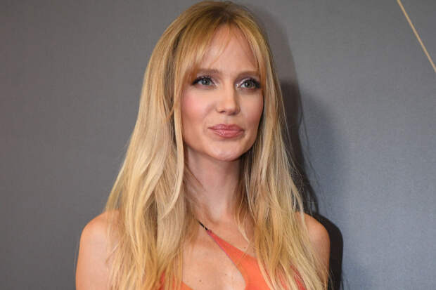 "Абзац": гонорар Глюкозы на 23 февраля составил 3,5 млн рублей