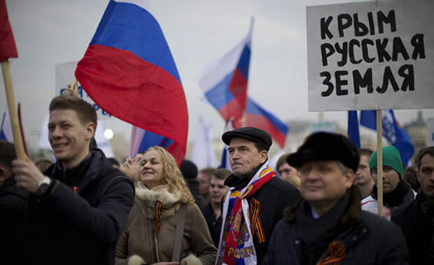 Митинг в Крыму в поддержку референдума в 2014 году