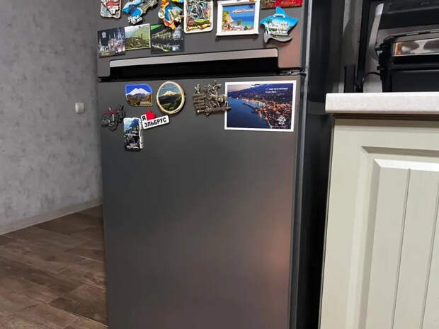 Превратите кухонный фасад в арт-объект: 5 способов забыть о магнитах и добавить интерьеру статуса