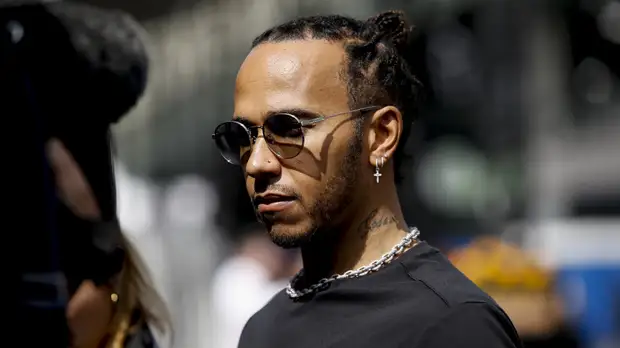 Хэмилтон поделился своим отношением к гонкам без болельщиков