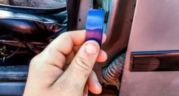 Почему в авто начинают громко хлопать двери, и как исправить ситуацию