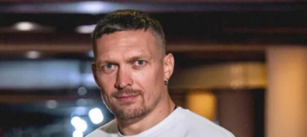 Боксёр Усик начал агитировать за Шухевича: идёт на выборы или идёт против Порошенко? Боксёр Усик начал агитировать за Шухевича: идёт на выборы или идёт против Порошенко?