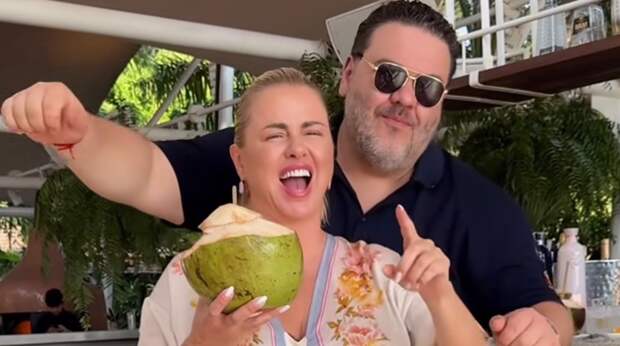 Семенович обратилась к женатому жениху после слухов о разрыве