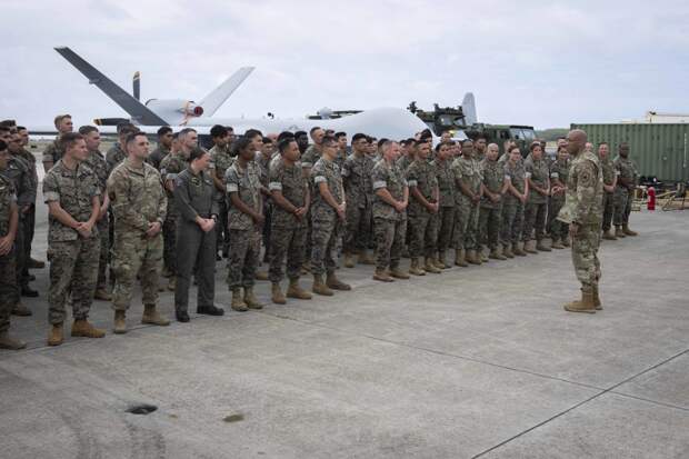 В США сообщили об ускоренной отправке военных на Ближний Восток