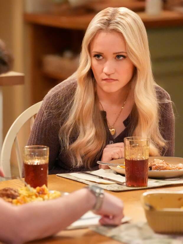 Mandy glaring at Georgie at breakfast on Georgie & Mandy's First Marriage Season 1 Episode 14