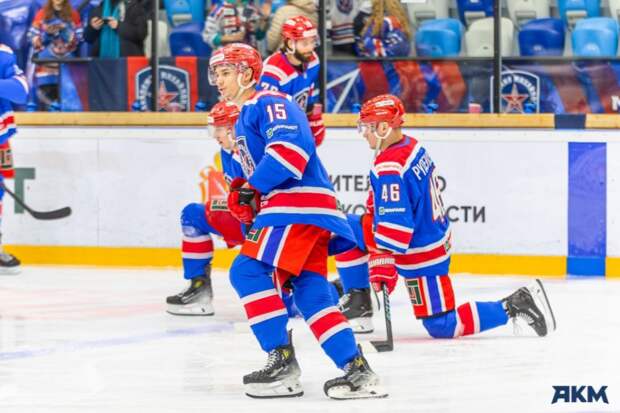 «Ижсталь» выиграла первый период у тульского АКМ со счётом 4:1