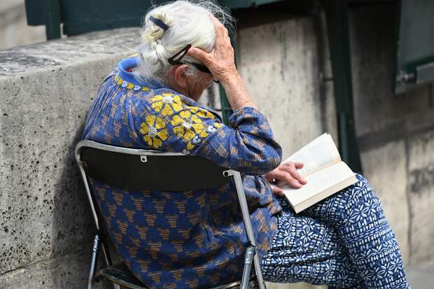 Выявлена скрытая причина снижения силы и подвижности у пожилых