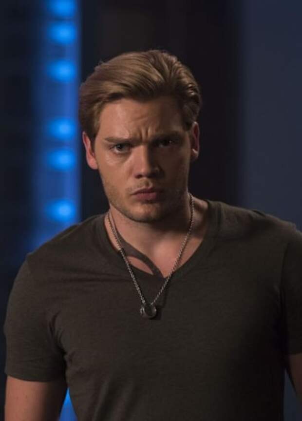 Jace Herondale - Shadowhunters Season 3 Episode 21