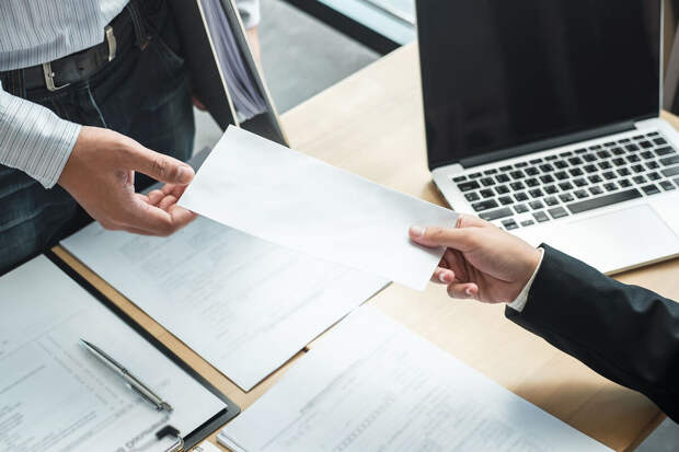 Роструд: работодатель не обязан выплачивать 13-ю зарплату