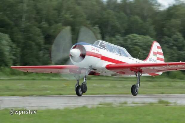 В России советский спортивно-тренировочный самолёт Як-52 превратят в «охотника
