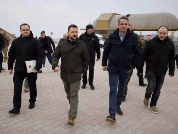 Своим визитом в Одессу Зеленский подставил ВСУ и заручился обещанием Путина