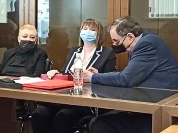 Адвокатов Цивина и Дрожжиной привлекут к ответственности за волокиту по делу Баталова