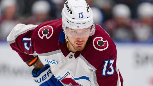 «Колорадо» с Ничушкиным и Бардаковым проиграл «Торонто»