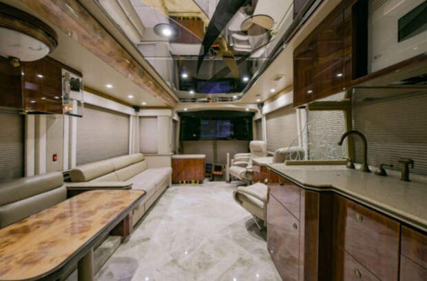 2 Самый дорогой автодом в мире