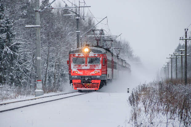 В Петербурге после поджога вагона электрички задержан 20-летний мужчина