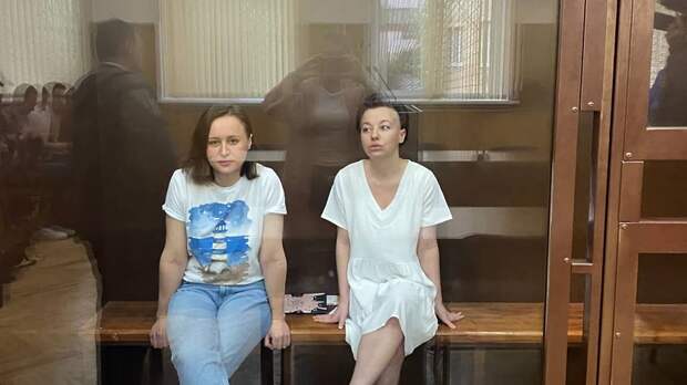 Ургант, Райкин и Миронов призвали Москалькову вмешаться в дело Беркович