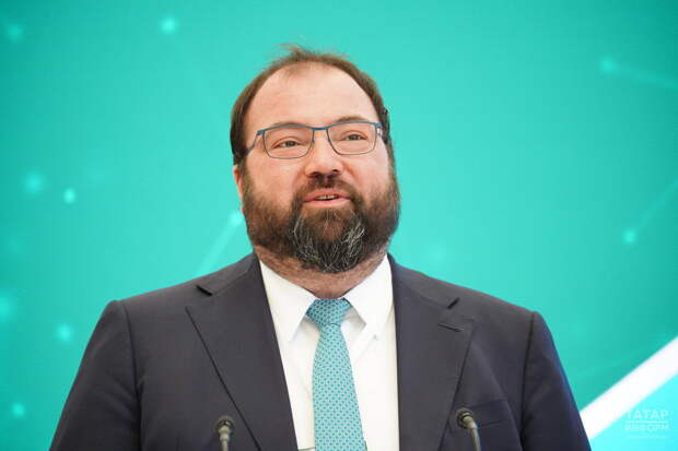 Шадаев рассказал о поставленной перед Минцифры РФ задаче снизить использование VPN